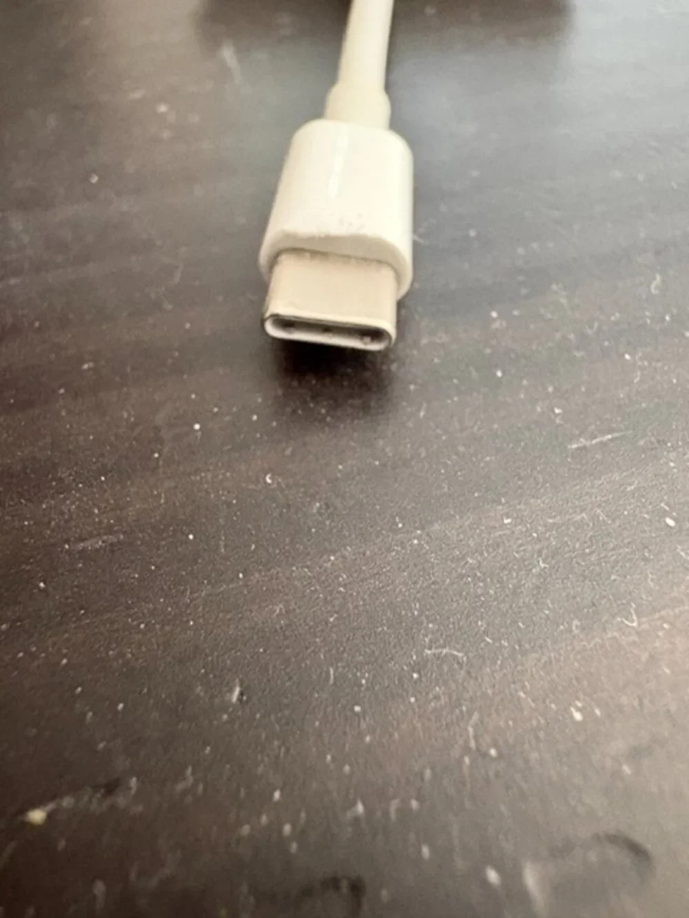Apple MUF82AM/A USB-C Digital AV Multiport Adapter Genuine A1621 Oem Euc